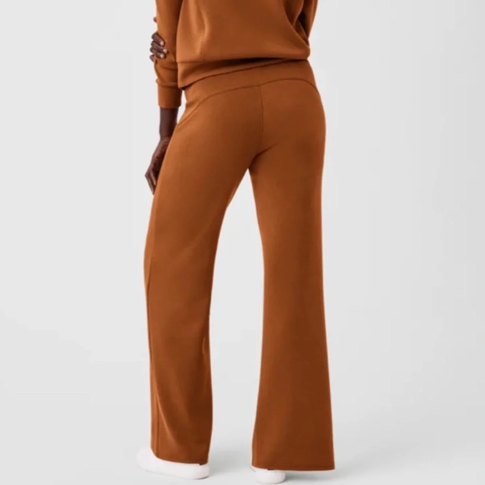 Spanx AirEssentials Wide Leg Pants in Butterscotch - Picture 2 of 6